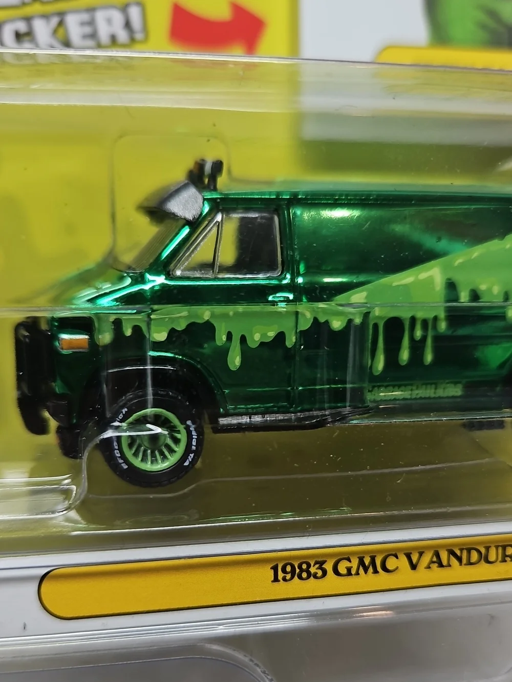 Greenlight 1983 GMC Vandura Garbage Pail Kids Green Chase